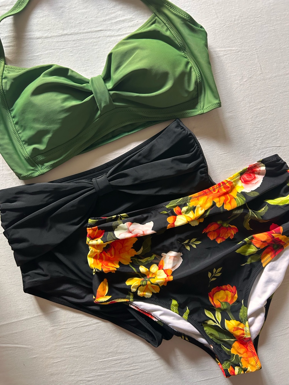 3 Piece Bikini Bundle Green Top Large Floral Bottoms Large Black Bottoms Medium